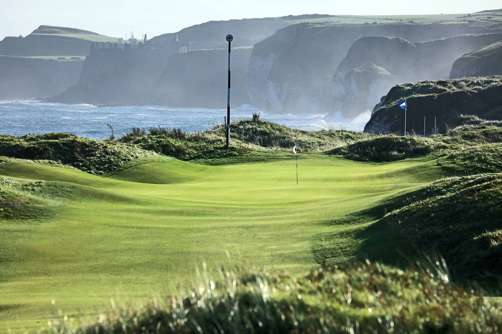 Royal Portrush, Portrush, Golf course information and reviews.